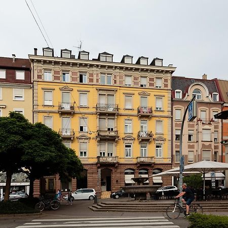 Apartment Am Kurpark Baden-Baden Exterior foto