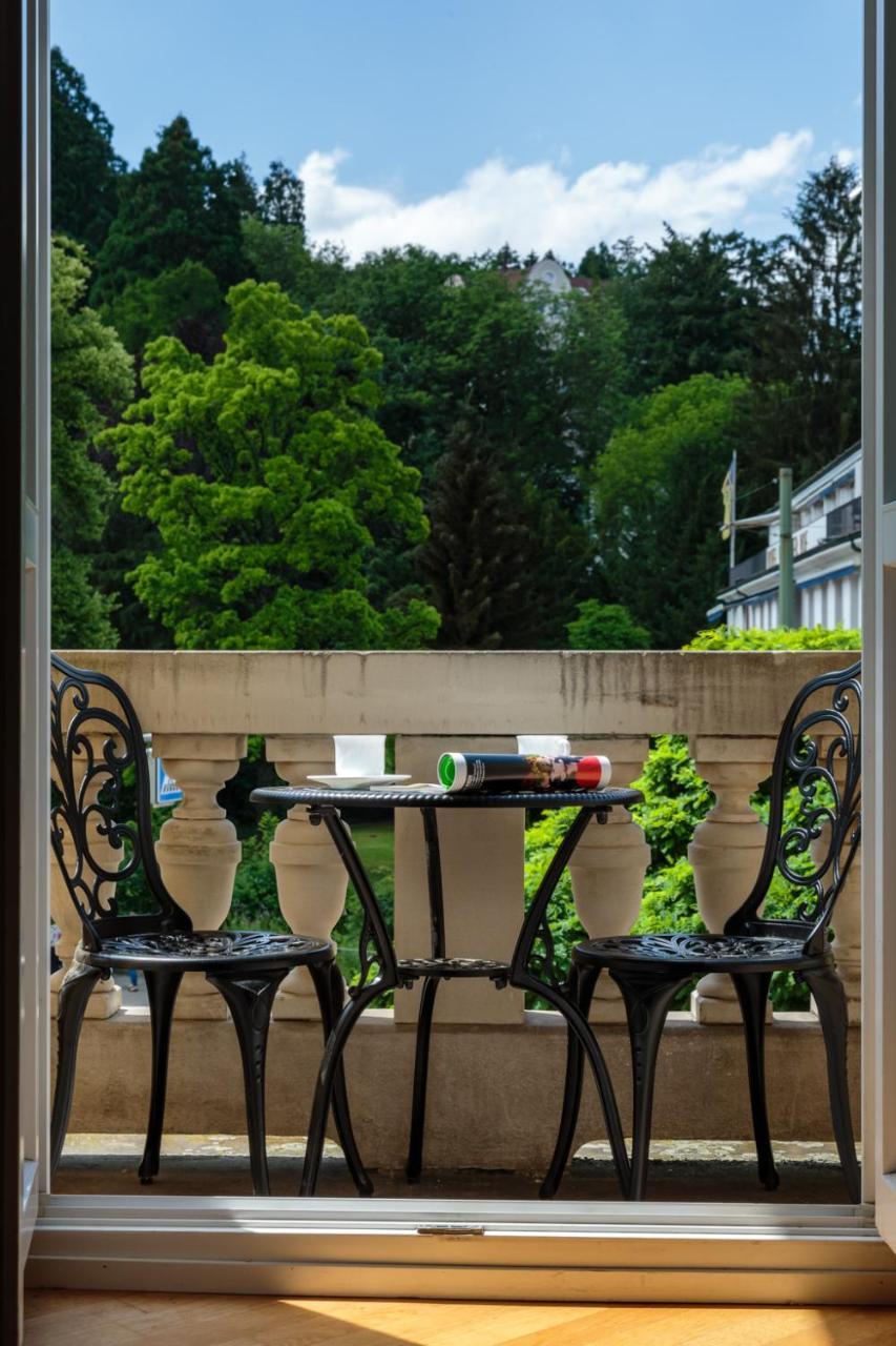 Apartment Am Kurpark Baden-Baden Exterior foto